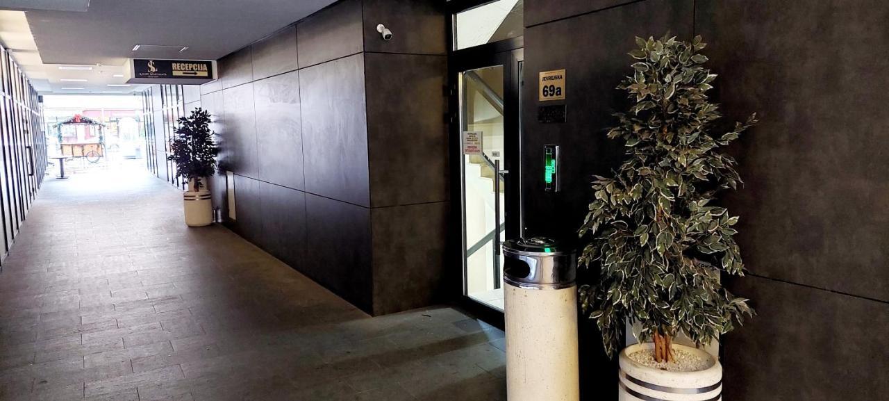 Extra Apartman City Centre Banja Luka Exterior foto
