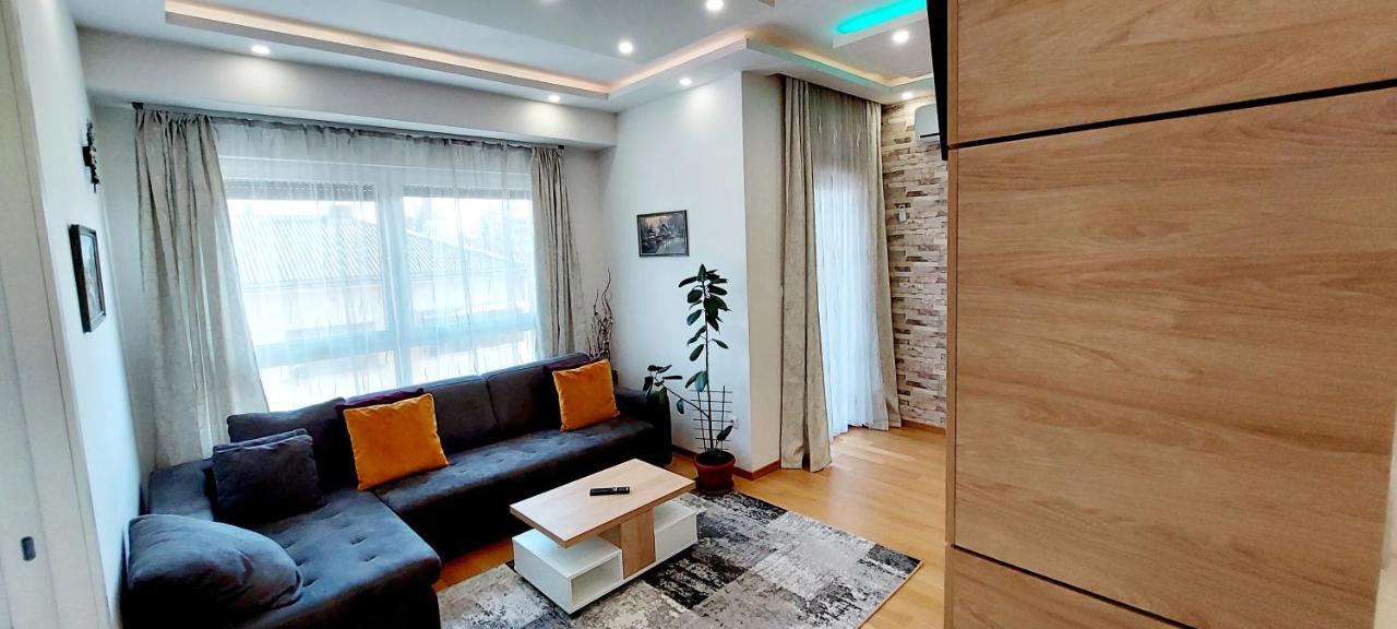 Extra Apartman City Centre Banja Luka Exterior foto