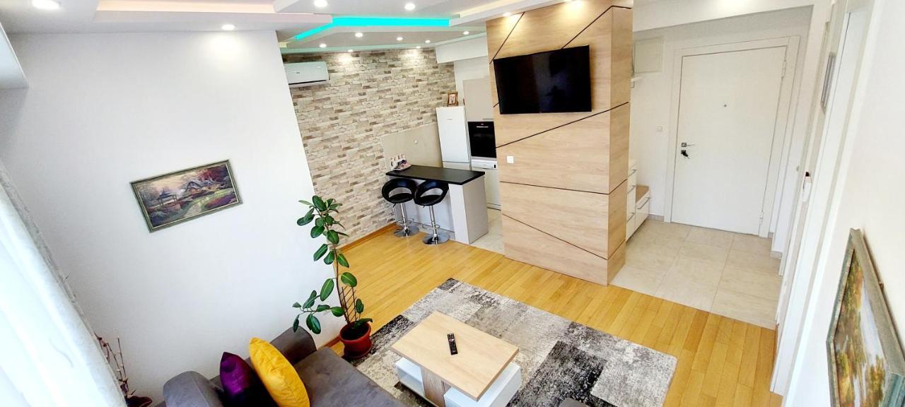 Extra Apartman City Centre Banja Luka Exterior foto